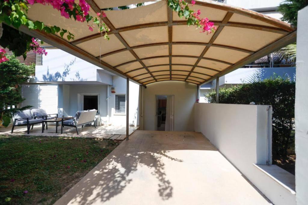 Pame Rentals - Cozy Glyfada Stay With Free Parking เอเธนส์ ภายนอก รูปภาพ
