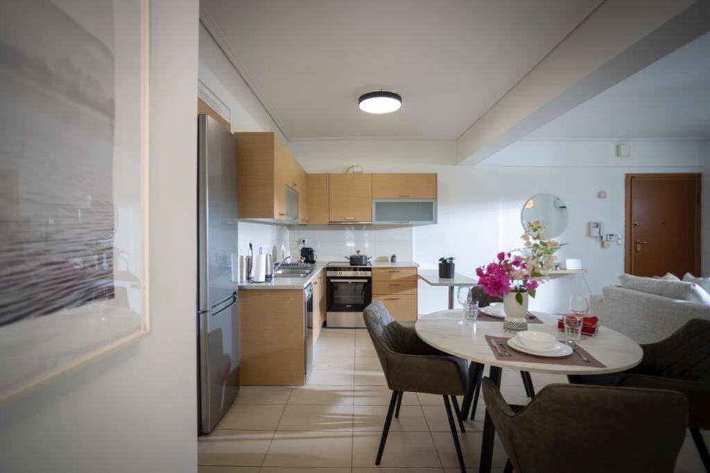 Pame Rentals - Cozy Glyfada Stay With Free Parking เอเธนส์ ภายนอก รูปภาพ